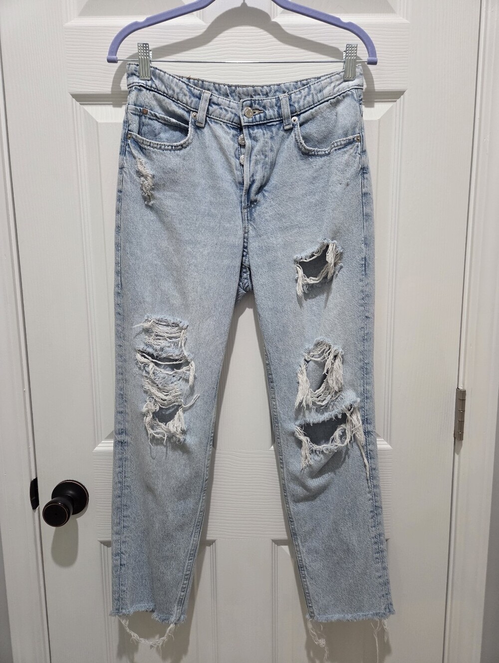 H&M Destroyed Denim Boyfriend Jean Low Waist